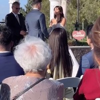 Aurelie Moeremans dan Tyler Bigenho diketahui telah resmi menikah secara pengadilan pada 30 Desember 2024 lalu. Baru-baru ini, tepatnya pada Minggu (27/4/25) ia dan suami menggelar pesta di Amerika untuk merayakan pernikahannya tersebut. Foto: Instagram