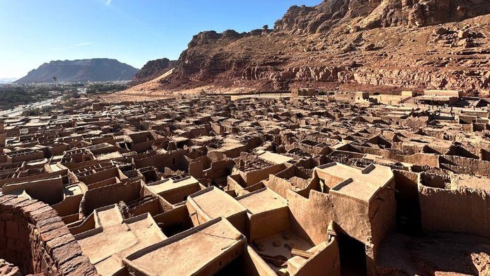4 Kota yamg mesti dikunjungi saat wisata ke arab saudi.
