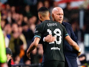 Cody Gakpo Dikecam, Arne Slot Membela