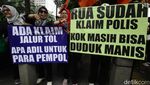 Aksi Damai Tuntut Pembayaran Polis Asuransi