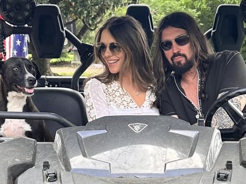 Elizabeth Hurley, Billy Ray Cyrus