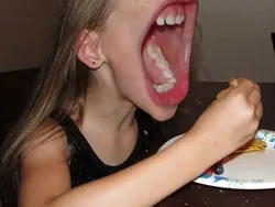 Orang-orang dengan Kemampuan Edit Foto Nyeleneh, Begini Hasilnya