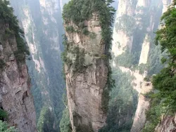 Foto-foto Menakjubkan Asli, Bukan Editan Photoshop Apalagi AI