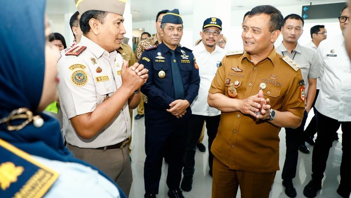 Gubernur Jateng Ahmad Luthfi
