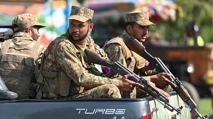 Pakistan army personnel. (AFP)