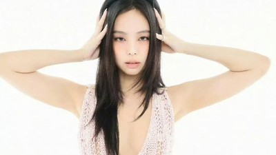 7 Gaya Jennie BLACKPINK, Artis Korea Pertama di Sampul Harpers Bazaar Jerman