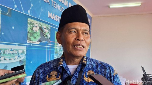 Kepala Dinas Perhubungan (Dishub) NTB Lalu Mohammad Faozal, Senin (28/4/2025). (Nathea Citra/detikBali)