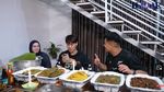 Keseruan Lesti Kejora dan Rizky Billar Mudik dan Kulineran di Cianjur