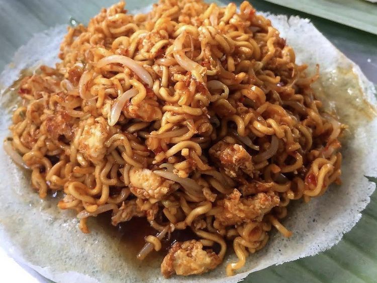 Maknyus! 20 Lumpia Basah Rp 10 Ribuan Ada di Sini