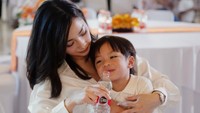 Selamat ulang tahun, Issa. Foto: instagram Nikita Willy dan Yora Febriana