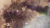 Presiden Iran Masoud Pezeshkian memerintahkan penyelidikan atas insiden tersebut dan mengirim menteri dalam negerinya ke lokasi kejadian. Planet Labs PBC via AP. 