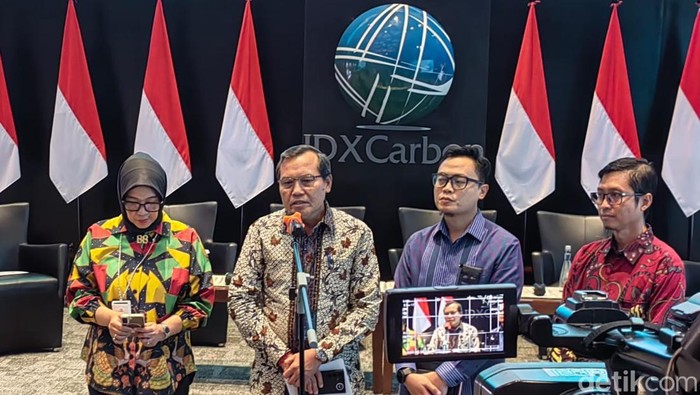 Direktur Operasi Pembangkit dan Plt Direktur Manajemen Human Capital dan Administrasi PLN Nusantara Power Komang Parmita.