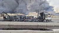 Juru bicara pemerintah Iran mengatakan bahwa meskipun bahan kimia kemungkinan besar menjadi penyebab ledakan, namun saat ini penyebab pasti ledakan di Pelabuhan Shahid Rajaee masih diselidiki. AP Photo/Meysam Mirzadeh/Tasnim News. 