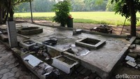 Meski begitu, pulau ini sempat jadi tempat berkumpulnya warga. Mereka mencuci di sini karen airnya bagus dan tidak payau. (bonauli/detikcom)