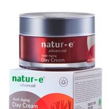 Skincare Lokal untuk Usia 40 Tahun ke Atas