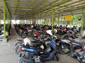Dear Warga Banjarmasin, Tarif Parkir Motor Sekarang Turun Jadi Rp 2 Ribu!