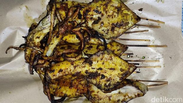 Wisata kuliner seafood di Pulau Tidung