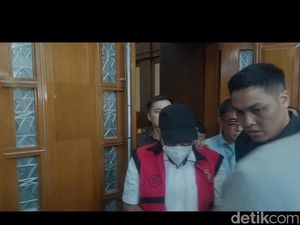 Makelar Zarof Ricar Bungkam Usai Ditetapkan Jadi Tersangka TPPU