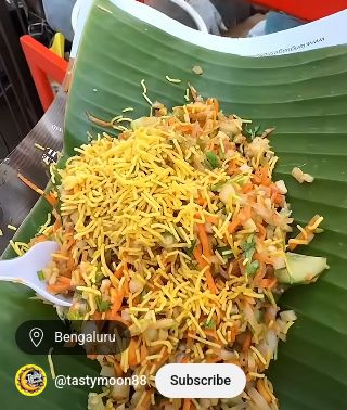 jajanan unik gedebok pisang dari India