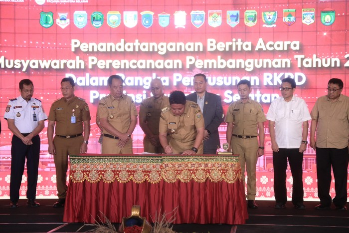 Gubernur Sumsel Herman Deru