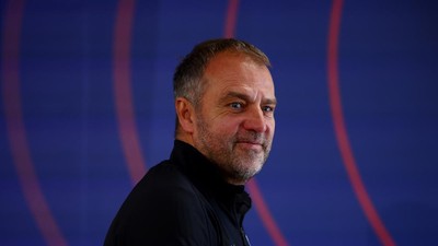 Flick Kembali Juara: 3 Piala di Musim Pertama Latih Barca