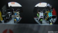Ketua Umum Periklindo, Moeldoko mengatakan, konsumen masih menantikan kepastian subsidi motor listrik di Indonesia. Kondisi tersebut membuat konsumen menunda pembelian kendaraan.  