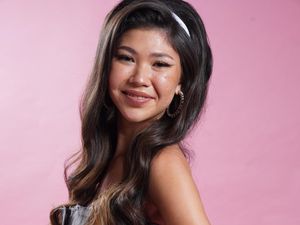 Ngamen di Warung Sayur, Jaz Rowe Buktiin Musik Gak Butuh Panggung Mewah