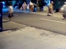 Video Jemaah Salat Subuh Kocar-kacir Usai Sujito Bacok 3 Tetangganya