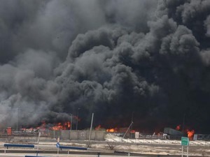 Ledakan Dahsyat di Pelabuhan Iran Tewaskan 70 Orang, 1.200 Luka