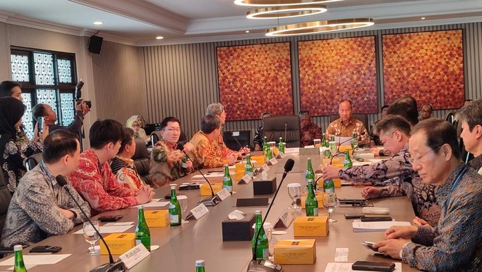 Menteri Perindustrian (Menperin) Agus Gumiwang Kartasasmita melakukan pertemuan dengan delegasi Federation of Korean Industries (FKI).