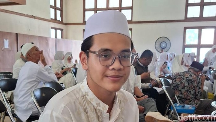 Muhammad Saeful Falah, kandidat jemaah haji termuda di Kota Sukabumi Muhammad Saeful Falah, kandidat jemaah haji termuda di Kota Sukabumi siswa SMA