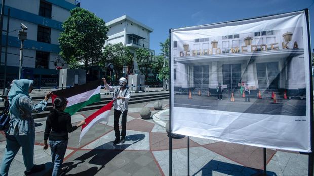 Pameran Foto KAA 70 Tahun di Bandung
