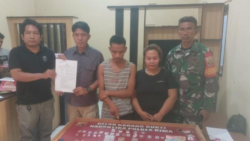 Petani dan IRT yang hendak edarkan sabu ditangkap TNI di Desa Baralau, Kecamatan Monta, Kabupaten Bima, NTB, Selasa, (29/4/2025) sore. (Istimewa)