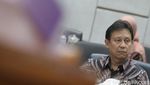 Potret Menkes Ungkap Penyebab Kurangnya Dokter Spesialis di Raker DPR