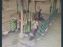 Video: Viral Pencurian Motor di Stasiun Gambir, KAI Minta Maaf