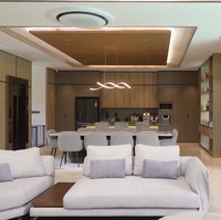 Menariknya, rumah yang mereka namai Goodness of God ini terinspirasi dari rumah keluarga Cullen dalam film Twilight. Menurut Hito, hunian mereka mengusung konsep modern tropical minimalist, yang menggabungkan unsur alami dan estetika kontemporer. (Foto: YouTube/bottegaartisan)