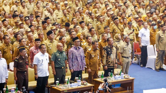 Sekolah Anti Korupsi untuk 7.810 Kepala Desa se-Jateng yang digelar di GOR Jatidiri Semarang.