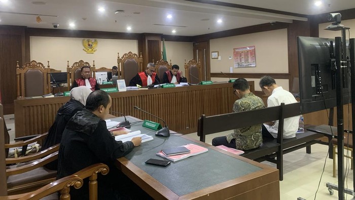 2 Terdakwa Kasus Korupsi Gerobak Kemendag Didakwa Rugikan Negara Rp 61,5 M