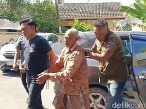 Sujito Pembacok 3 Tetangga Saat Salat Subuh Dijerat Pembunuhan Berencana