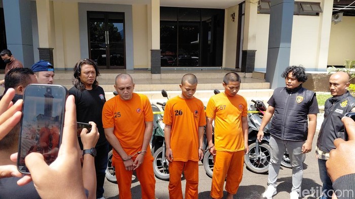 Tampang para pelaku pencuri sepeda motor yang gentayangan di Garut