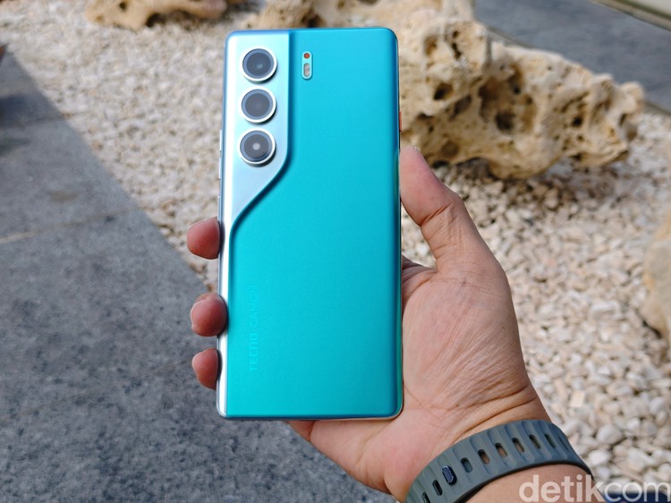 Tecno Camon 40 Pro 5G