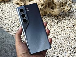 Menggenggam Tecno Camon 40 Pro 5G, HP Rp 3 Jutaan Kamera Jadi Unggulan