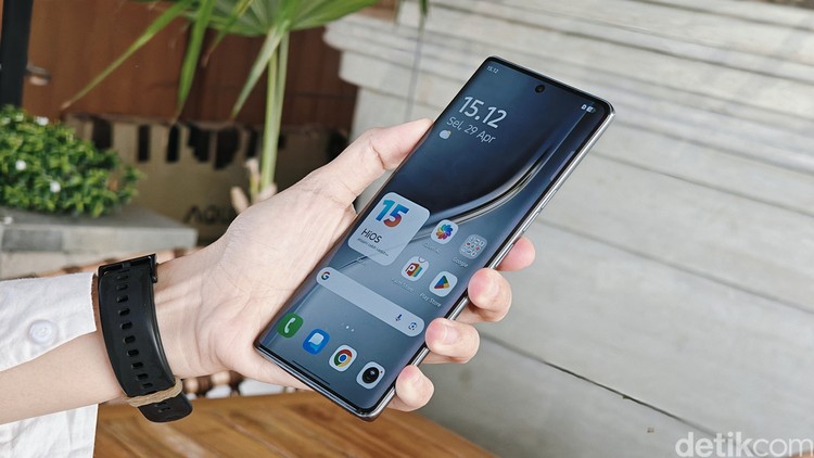 Tecno Camon 40 Pro 5G