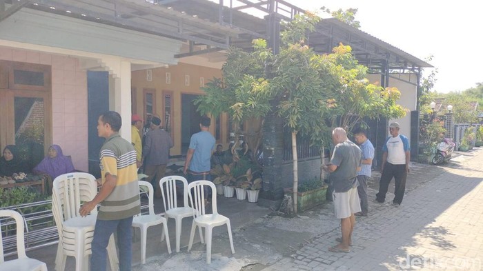 TKP pembacokan di musala Bojonegoro