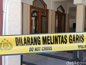 Detik-detik Eks Sekcam Bojonegoro Tewas Dibacok Saat Salat Subuh
