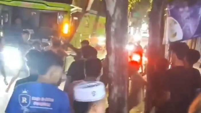 Viral adu jotos pemuda di Sampang