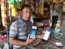 Berkat Ulasan Google, Agen BRILink Pak RW Naik Level ke Jawara