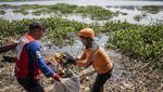 Aksi Bersih-bersih Sungai Citarum Peringati Hari Peduli Sampah Nasional