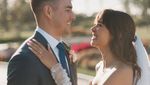 Aurelie Moeremans Potong Kue Pengantin dan Cicip Donat Jumbo