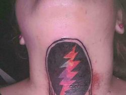 Beragam Tato Ini Dibilang Netizen Gagal Total, Mana yang Terburuk?